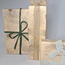 Load image into Gallery viewer, Wooden Christmas Presents | Scandi Christmas Ornament