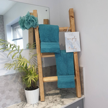 Load image into Gallery viewer, barnmeadow-fabrication-small-blanket-ladder
